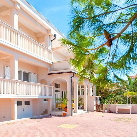 Apartments Facini Kosljun Exterior photo